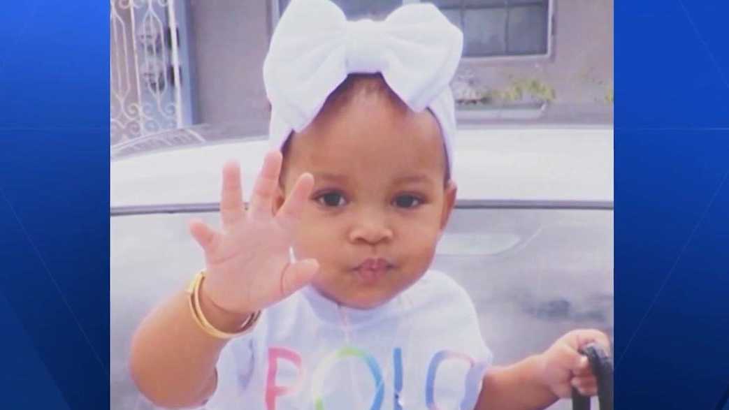 Orlando jurors shown photos in mother, baby murder trial