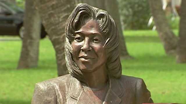 'They're all angels': Fort Pierce community gathers to honor 9/11 victims