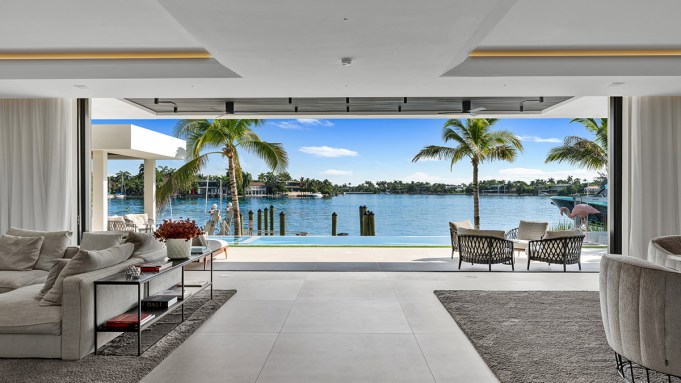 A Waterfront Miami Beach Mansion Designed by Kobi Karp Asks $42 Million