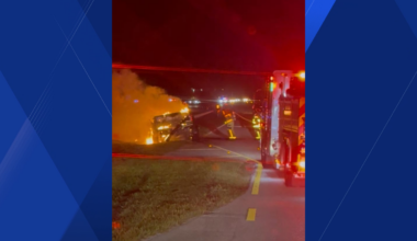 Cape Coral firefighters extinguish pickup truck fire on Pine Island Road