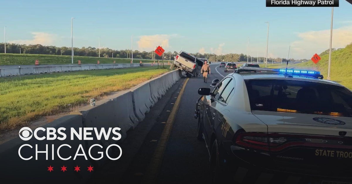 Florida man crashes car while putting on deoderant