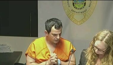 Hialeah man stole 30 iPads from Sweetwater business after he was fired, cops say – NBC 6 South Florida