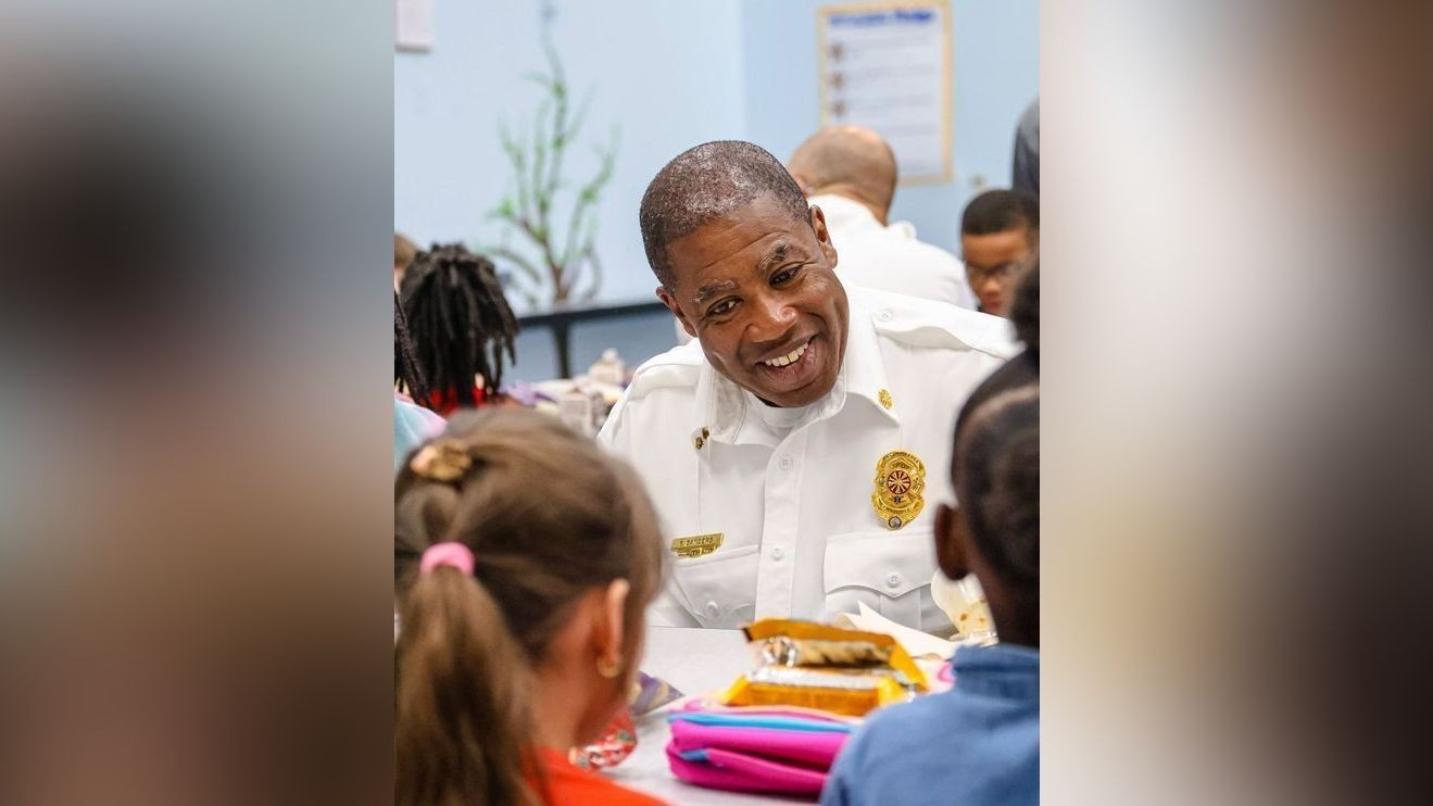 TFD launches Lunch Buddies program at Sealey Elementary School for new year