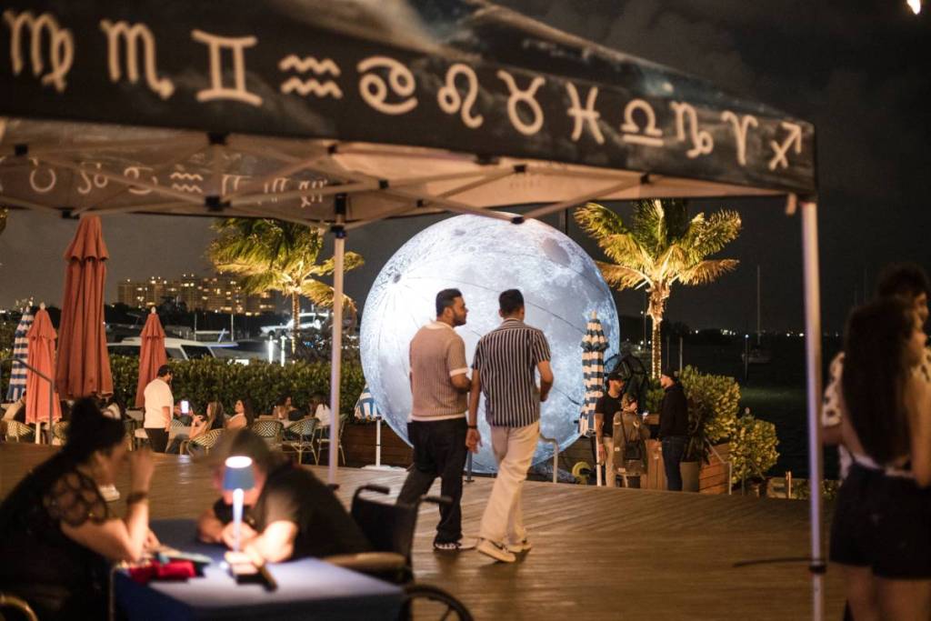Regatta Grove full moon party