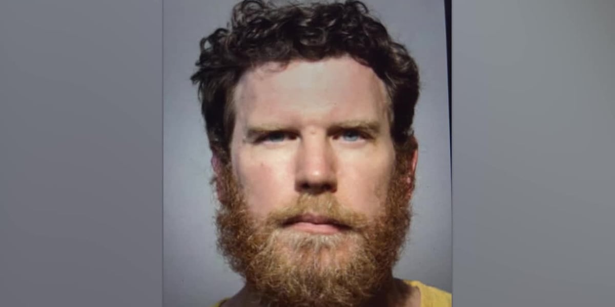 Florida man arrested wearing G-string, sneakers in Target parking lot