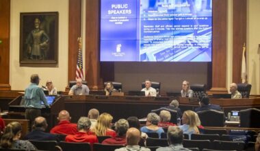 Lee planners advance overhaul despite objections | Lee County