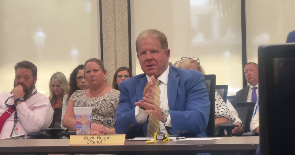 Lee County commissioners weigh budget cuts ahead of November property tax vote | Lee County