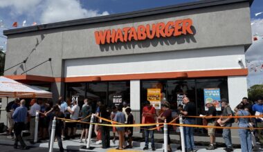 Whataburger’s grand opening draws crowd in Fort Myers area | Hospitality