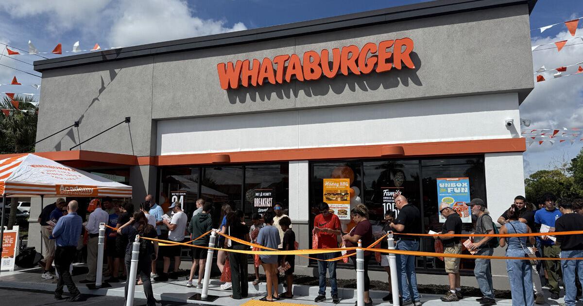 Whataburger’s grand opening draws crowd in Fort Myers area | Hospitality