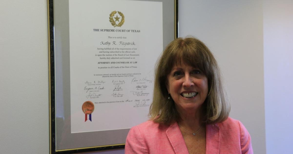 Kathy Fitzpatrick takes over as Nicholson School of Communication and Media director | Academics