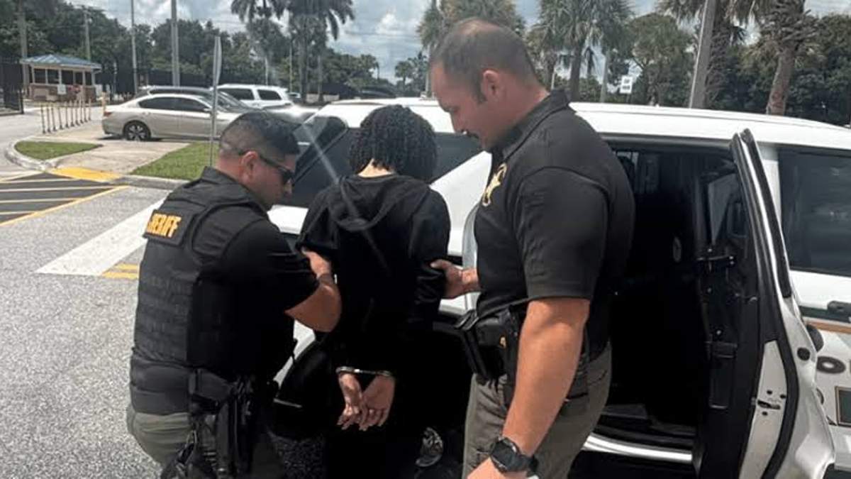 Martin County Sheriff: Teen Accused Of Submitting False Bomb Threat Says He Wanted Out Of Class | NewsRadio WFLA