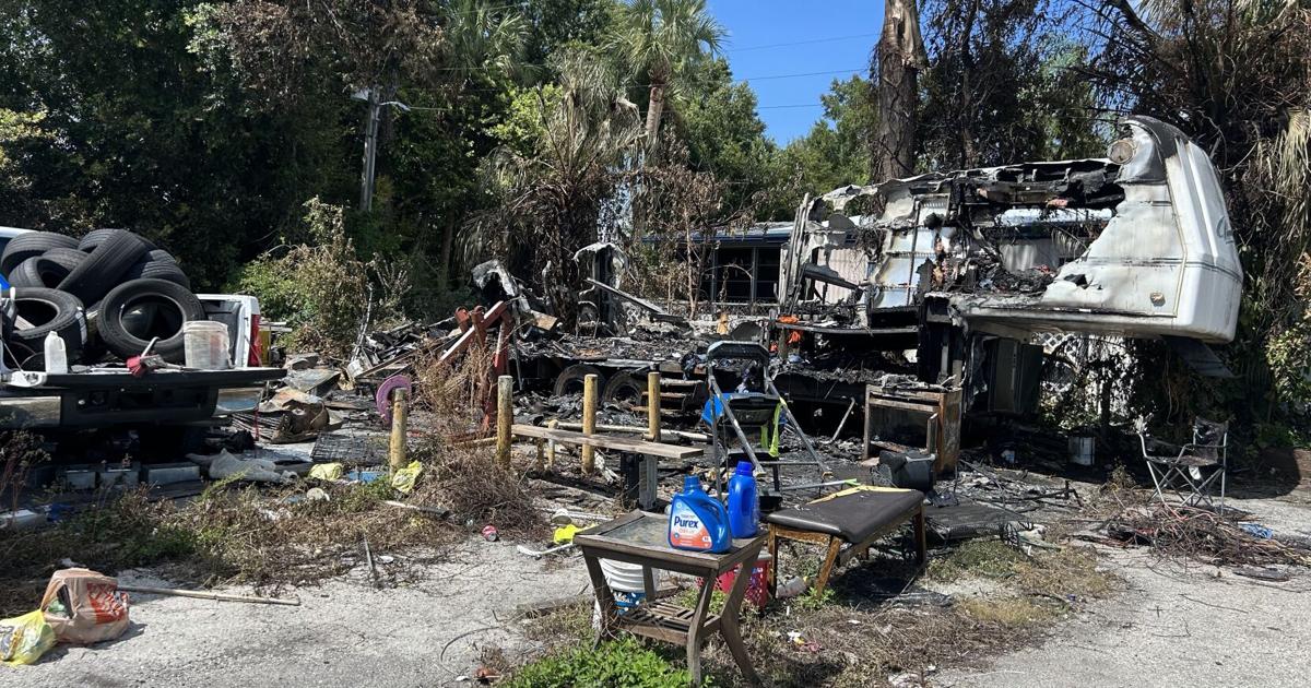 North Fort Myers family loses everything in Pondella Street trailer fire | Lee County