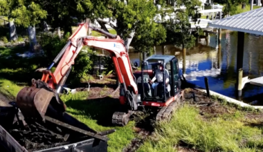 WINK Listens helps remove Hurricane Ian debris in Matlacha | WINK Listens