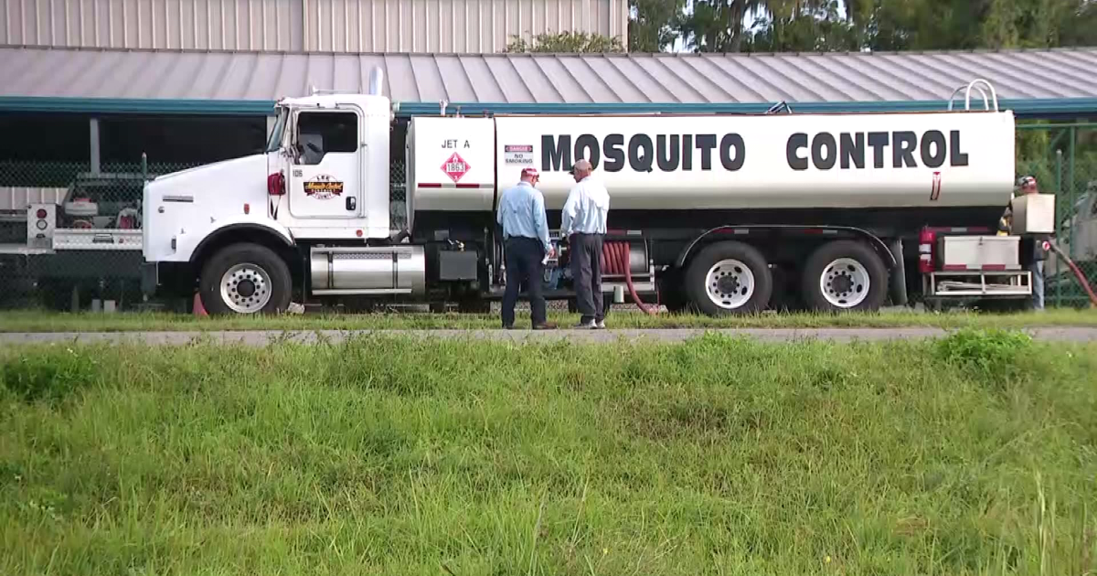 Lee County mosquito crews fly to Tampa to fight dengue outbreak | Southwest Florida