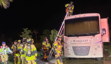 Cape Coral firefighters extinguish motorhome fire on Cruiser Cove Circle