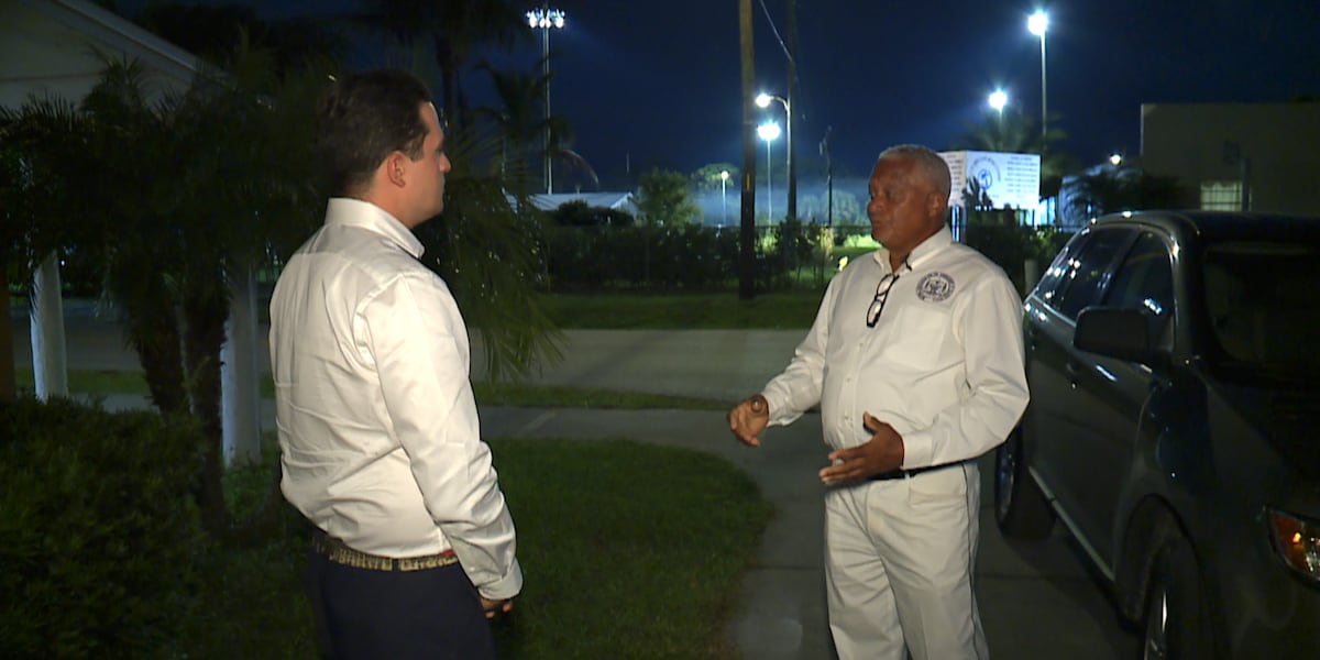 Decision not to charge parent in Indiantown bus stop gun incident sparks heated community debate