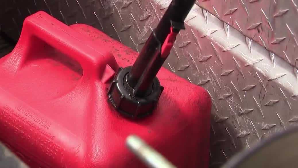 High gas prices challenge Cape Coral small business owners