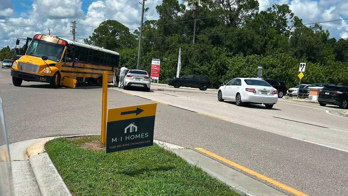 1 student taken to hospital after crash involving school bus on Homestead Rd S in Lehigh Acres