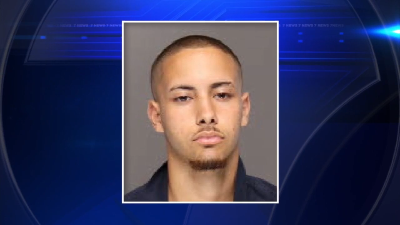MDSO: 3 arrested after brawl leads to stabbing at Miami Northwestern Senior High - WSVN 7News | Miami News, Weather, Sports