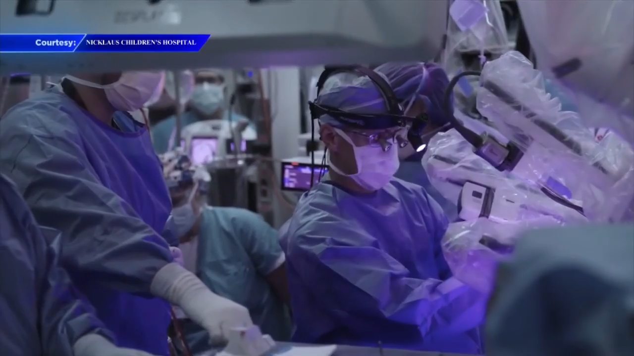 New robotic technology helps local surgeons repair 14-year-old’s heart - WSVN 7News | Miami News, Weather, Sports