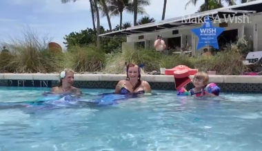 3-year-old girl gets to swim with mermaids in Boca Raton thanks to Make-A-Wish Southern Florida - WSVN 7News | Miami News, Weather, Sports
