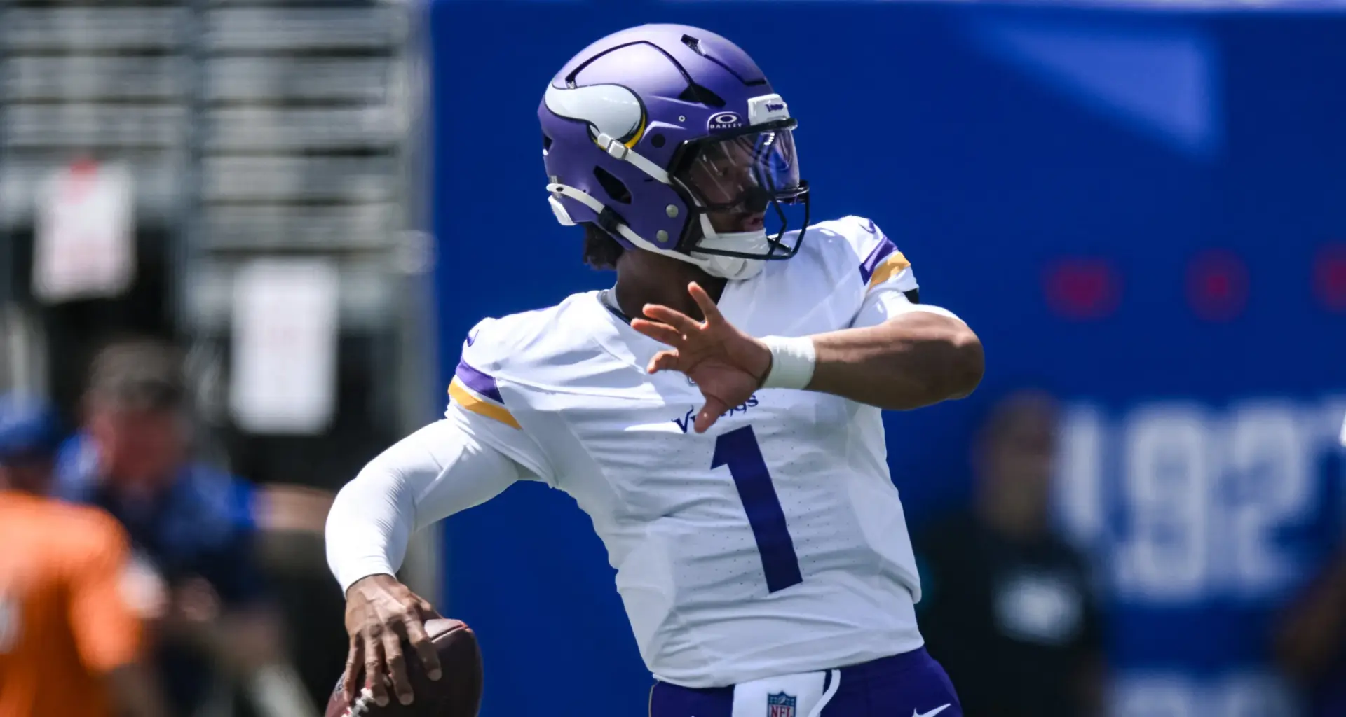 Vikings at Buccaneers odds, picks and predictions