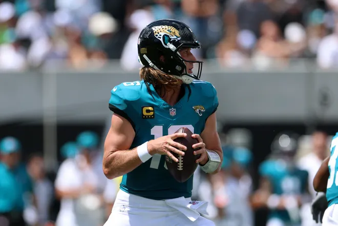 Sep 13, 2026; Jacksonville, Florida, USA; Jacksonville Jaguars quarterback Trevor Lawrence (16) drops back to pass in the second quarter against the Cleveland Browns at EverBank Stadium. Mandatory Credit: Nathan Ray Seebeck-Imagn Images