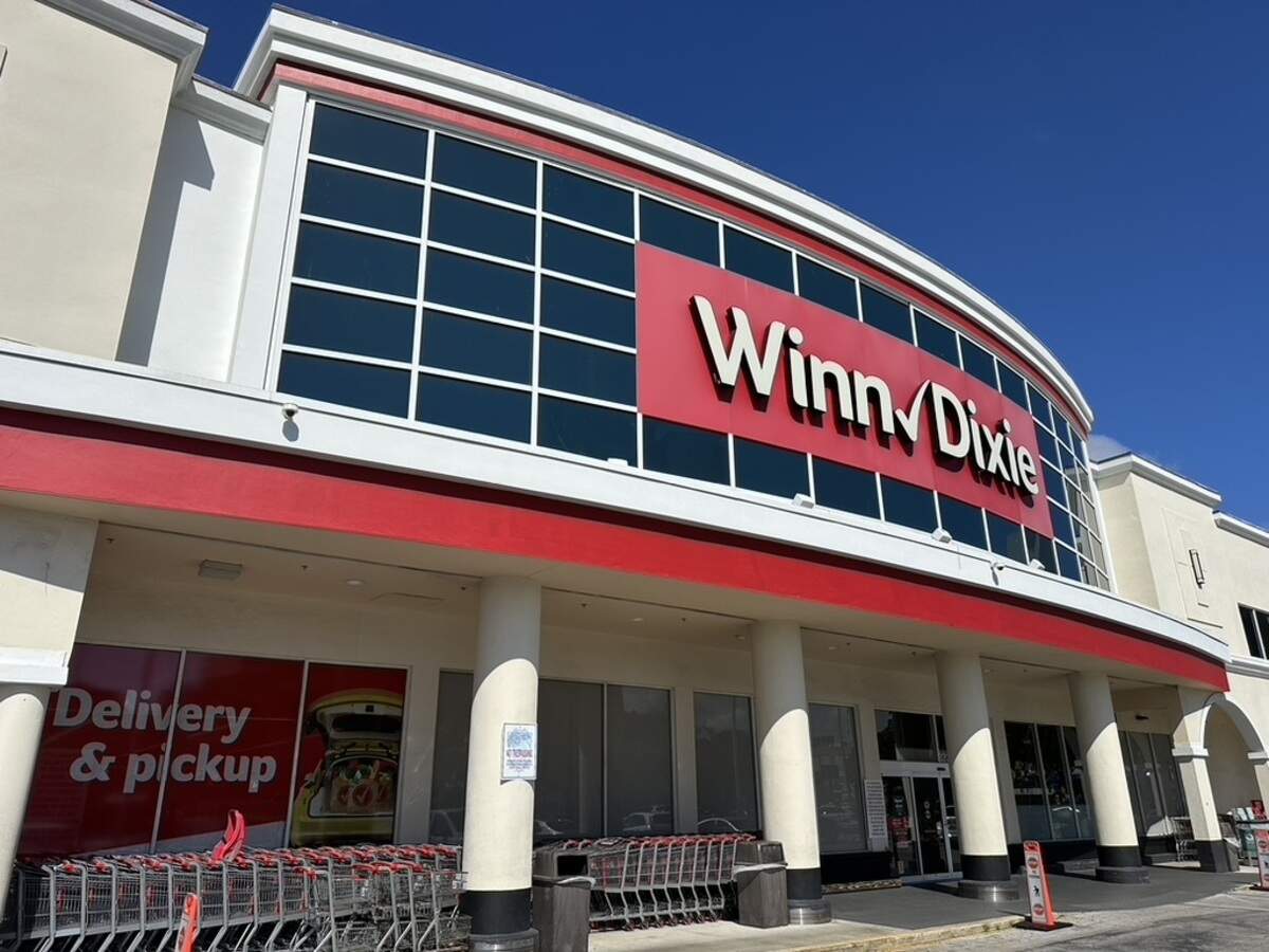 The Winn-Dixie at 3275 SW 22nd St. on Coral Way near Southwest 32nd Avenue in February 2025. The 1990s-era 57,000-square foot store closed on Sept. 20, 2026, and will be converted to an Aldi in 2027.