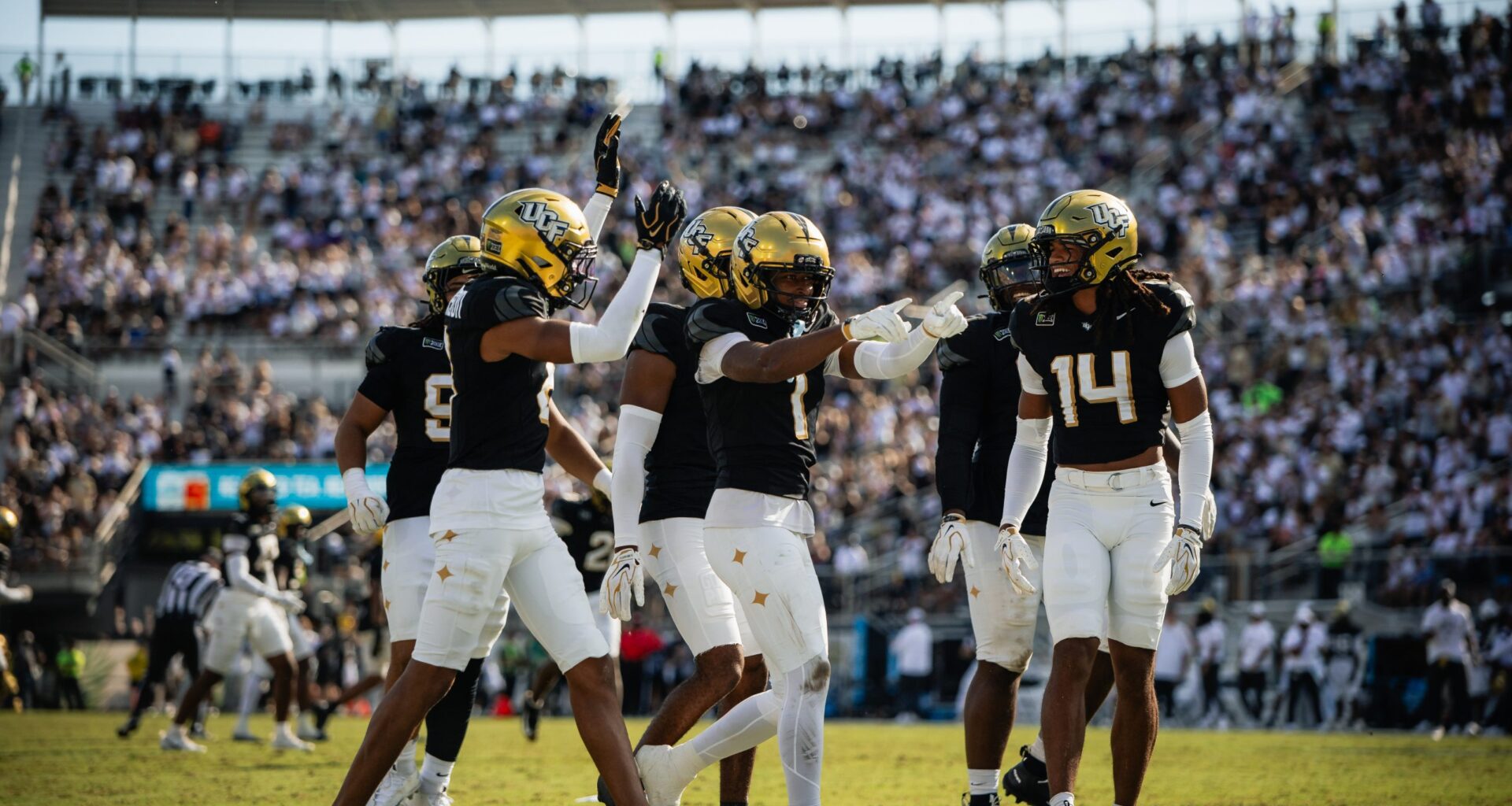 UCF Beats TCU 21-13 in Orlando
