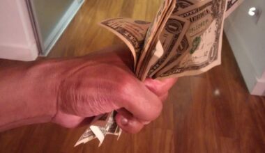 Labor: Florida restaurant owed workers $732,000 in back pay