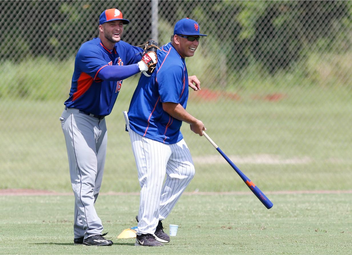 Tim Tebow, left, jokes with outfield coordinator Benny DiStefano at the New York Mets' complex, Monday, Sept. 19, 2016, in Port St. Lucie, Fla. Photo: Wilfredo Lee/AP