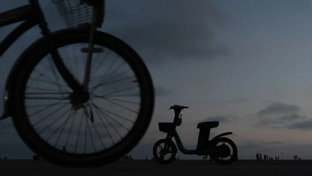 Jacksonville's e-bike crackdown: Lower speed, stiffer standards