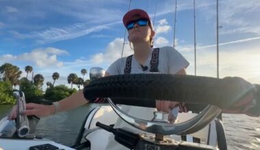 Charter boat Captain Mikayla Nash gets joy out of teaching others how to fish in Tampa Bay waters while running her own business, studying to become a nurse, and overcoming challenges related to her chronic illnesses. (Spectrum News image)