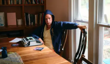 With new live album in tow, Bonnie Prince Billy plays St. Pete on Sunday