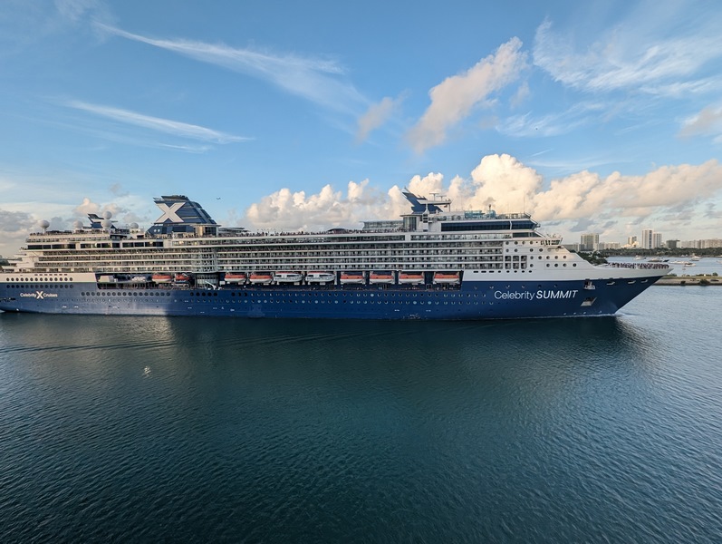 Celebrity Summit