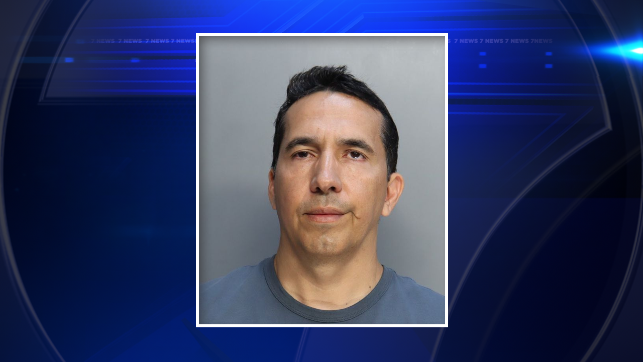 Teacher at Sunset Park Elementary showed students explicit videos, touched them inappropriately, police say - WSVN 7News | Miami News, Weather, Sports