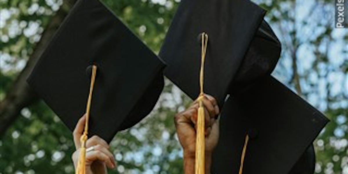 Florida BOG votes unanimously to ban undocumented immigrants from state universities