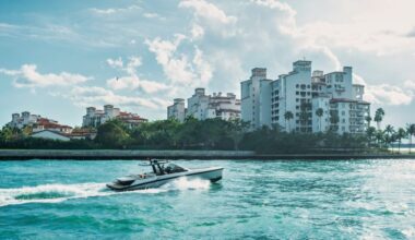 Billionaires are flocking to these 3 Florida localities—here's how much they save in state taxes