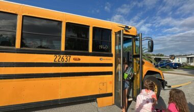 Winter Garden parents raise concerns over OCPS bus delays
