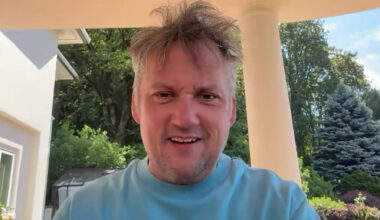 Talking with Isaac Brock of Modest Mouse