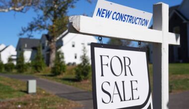 ‘The down payment is the biggest hurdle’: 8 Jacksonville residents receive $20K grant in assistance from JWB