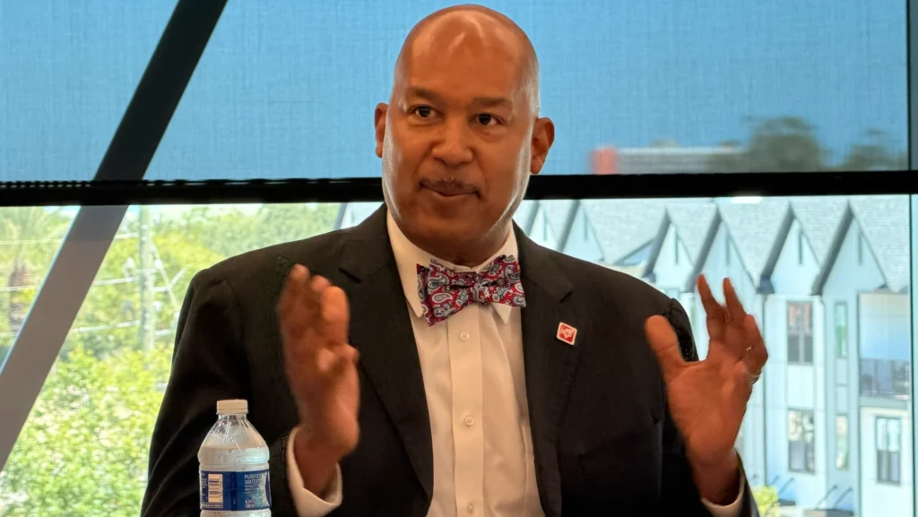 Facing shortfall, JTA will cuts jobs, reduce bus service and halt Skyway and NAVI