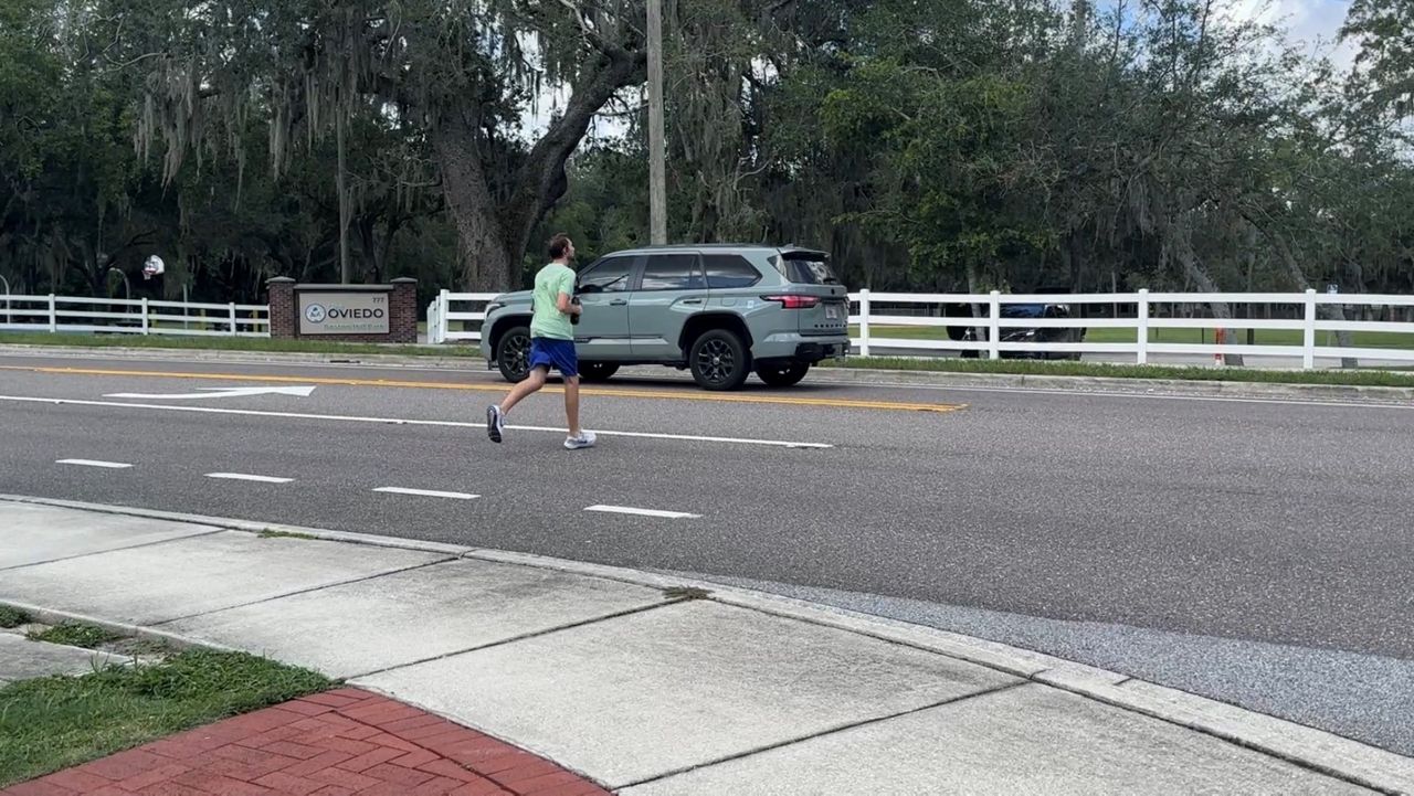 Vetoed funding stalls crosswalk near Oviedo on the Park