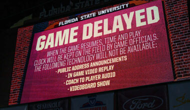 No. 19 SMU, Florida State kick off after nearly 2-hour delay due to power outage