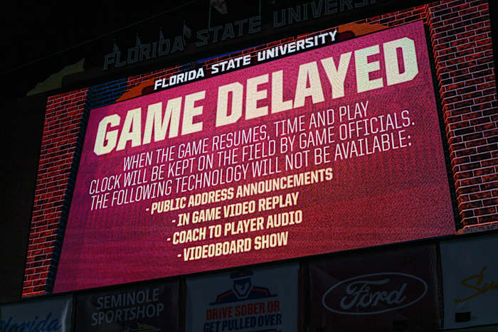 No. 19 SMU, Florida State kick off after nearly 2-hour delay due to power outage