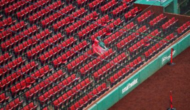 A nor'easter rolling through caused a shift in the regular-season finale.