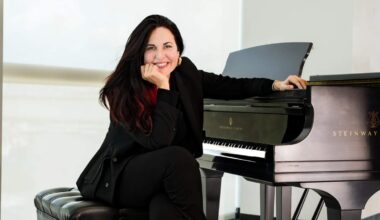 Been told you can’t carry a tune? Then Florida Grand Opera’s new choir is for you