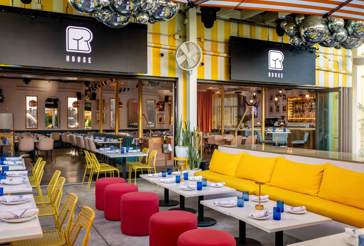 R House Wynwood Starts National Cheeseburger Day Early with BOGO Burgers Sept. 16-18