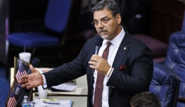 FLAPOL030822CH016