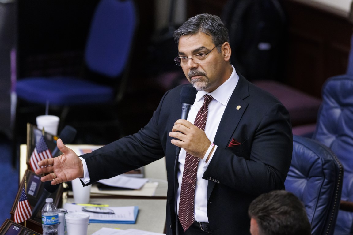FLAPOL030822CH016